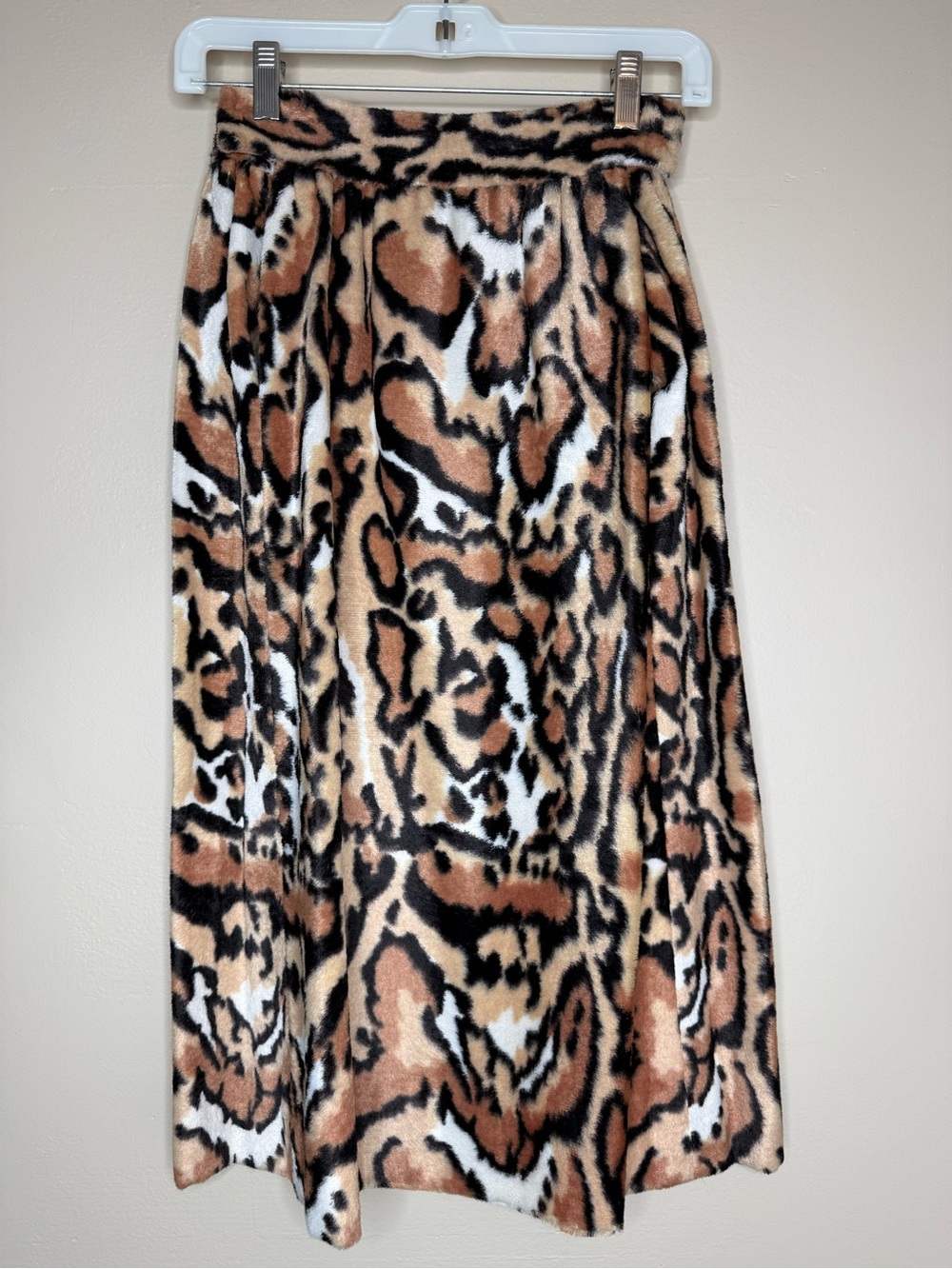 Leopard Print Plush Skirt Small